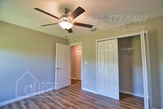 Building Photo - 2803 11th St SW