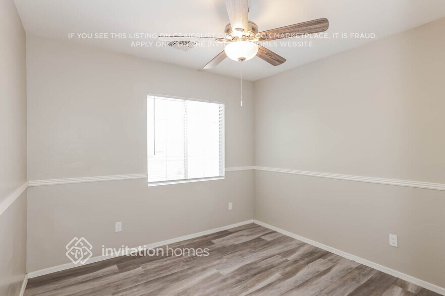 Building Photo - 12417 N 127th Dr