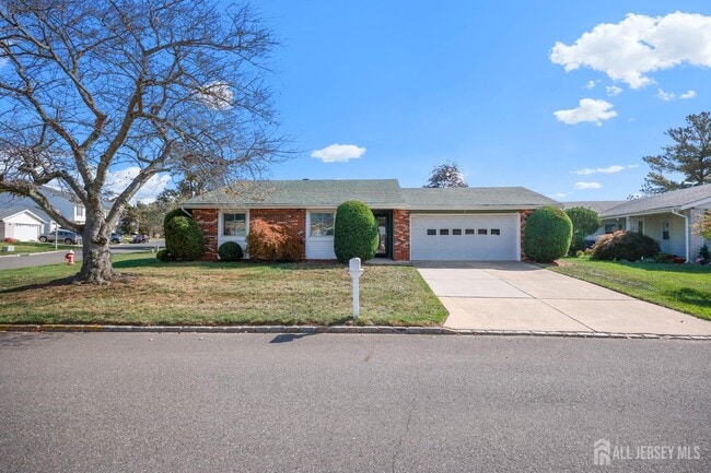 Building Photo - 351A Jutland Dr