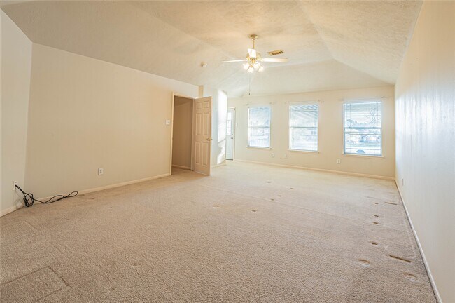 Building Photo - 3126 Waters Way Dr