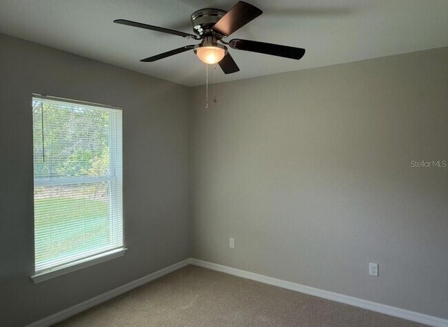 Building Photo - 13756 SW 102nd Pl