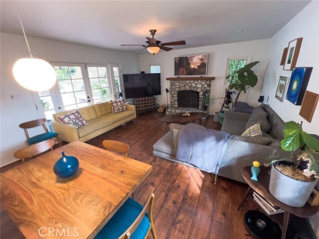 Building Photo - 462 Crestvale Dr