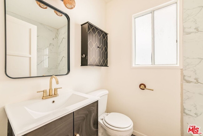 Building Photo - 4332 Alla Rd