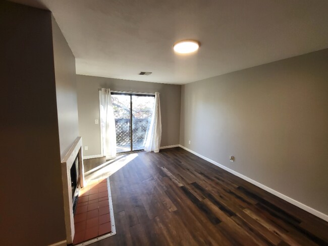 Building Photo - 1325 N Meridian Ave