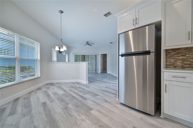 Building Photo - 10706 Pearl Bay Cir