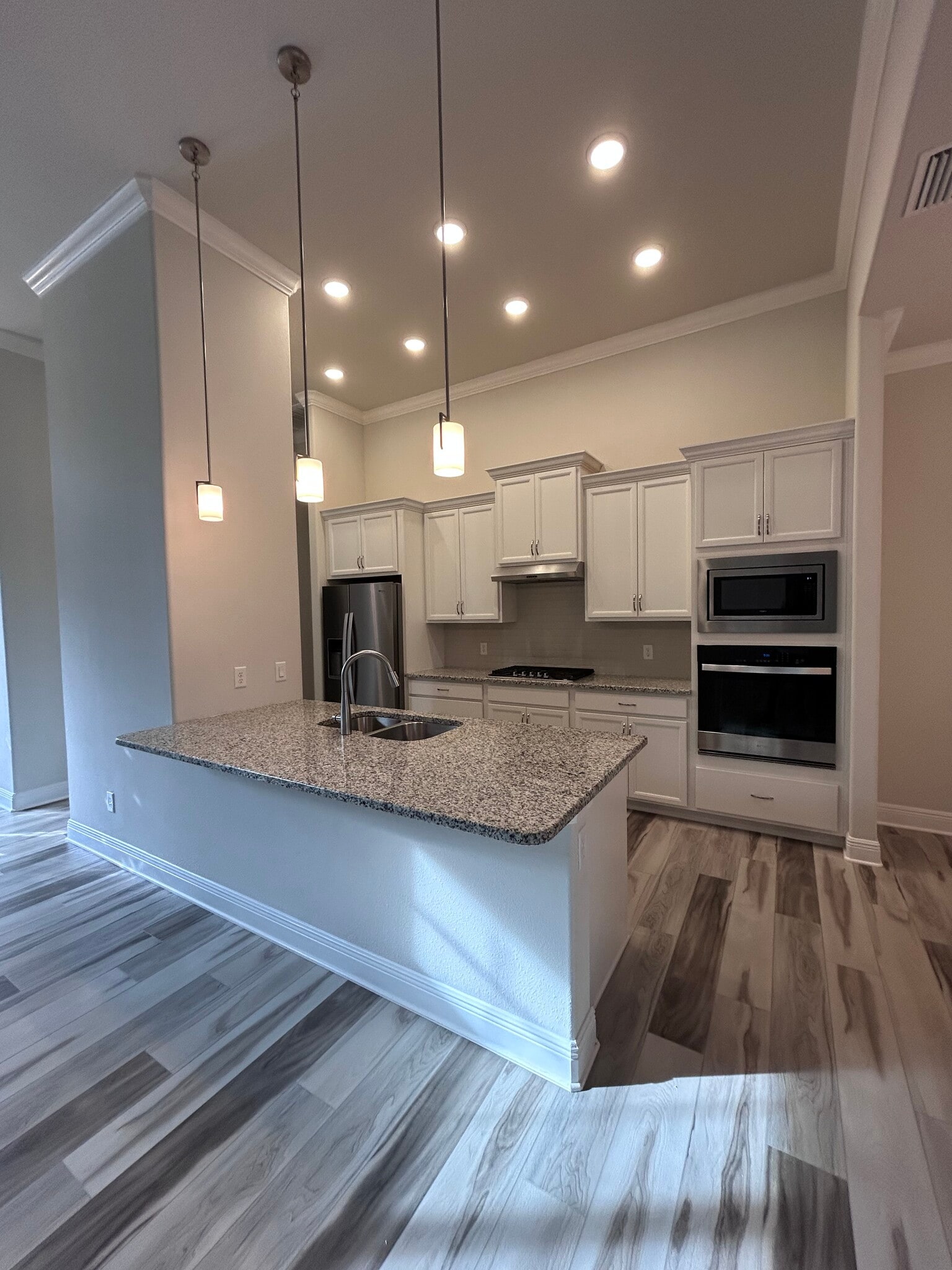 Building Photo - 203 W Mickey Mantle Path