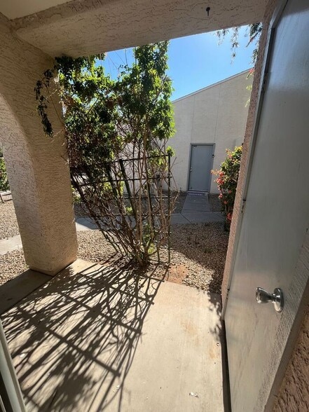 Building Photo - 16818 N 56th St