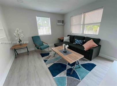 Building Photo - 1929 Dewey St