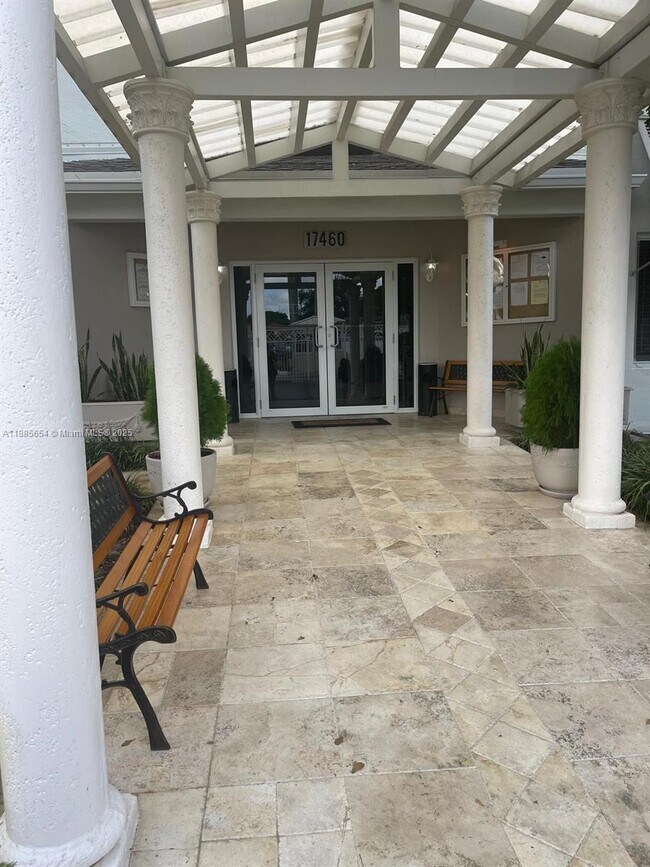 Building Photo - 17565 NW 67th Pl