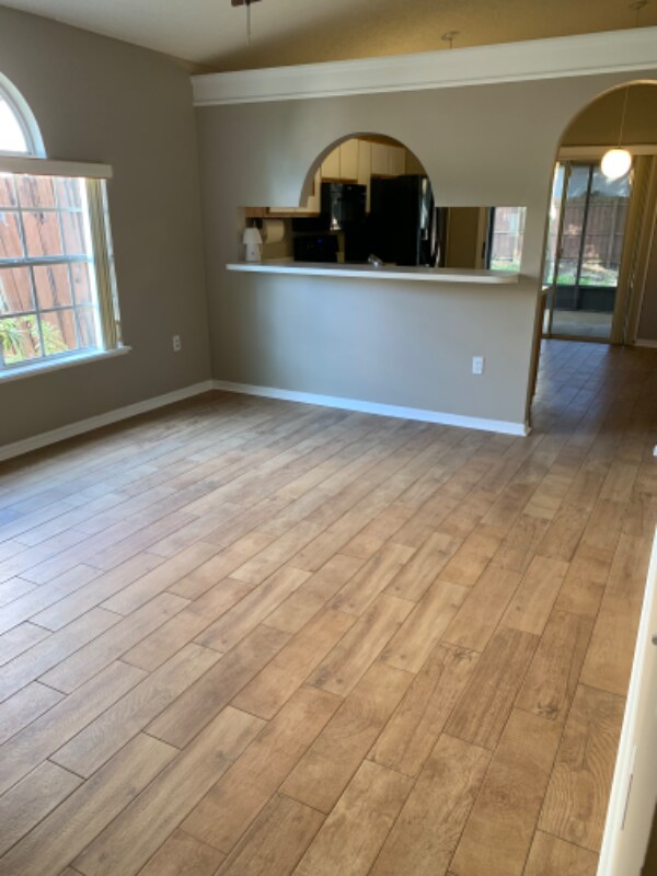 Building Photo - 659 Brightview Dr