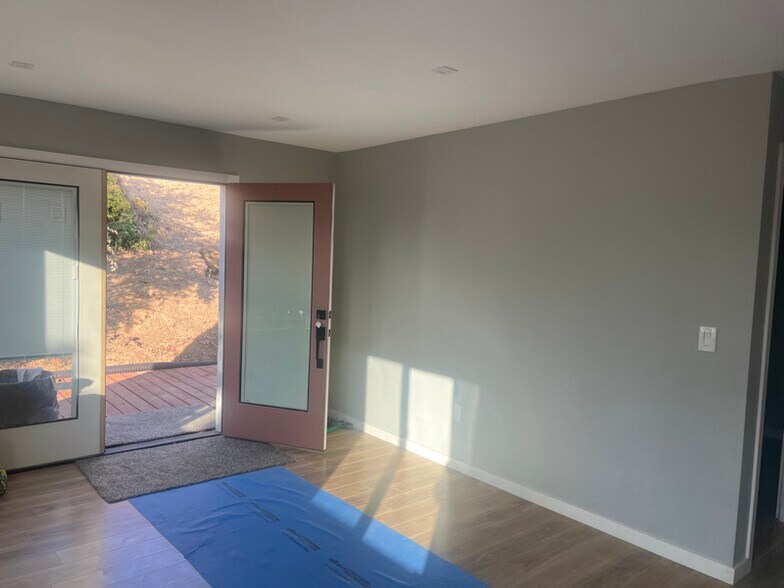 Building Photo - 854 Bodega Way