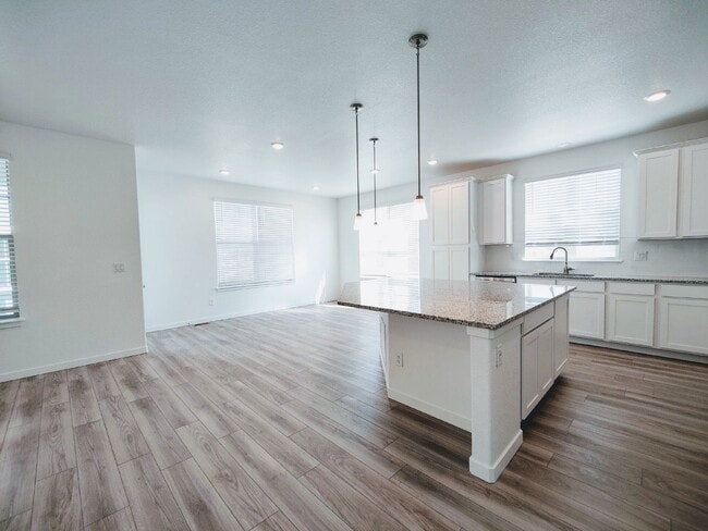 Building Photo - 8431 Rush Creek Ave