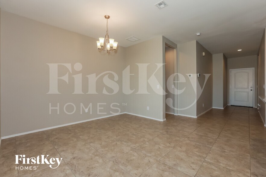 Building Photo - 11388 E Wallflower Ln