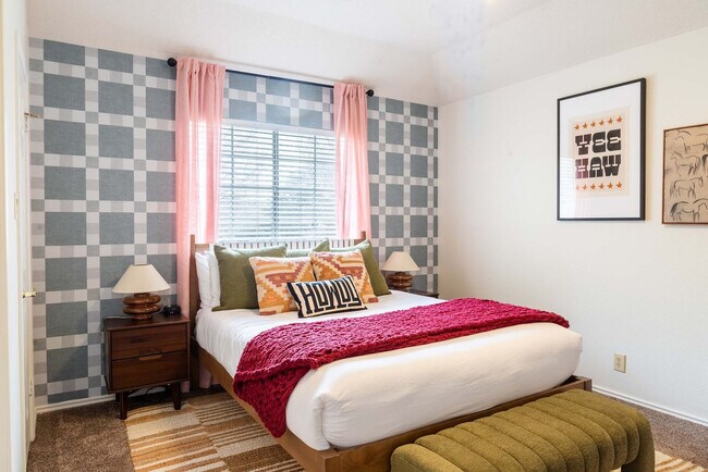 Building Photo - 2002 Chittim Trail Dr