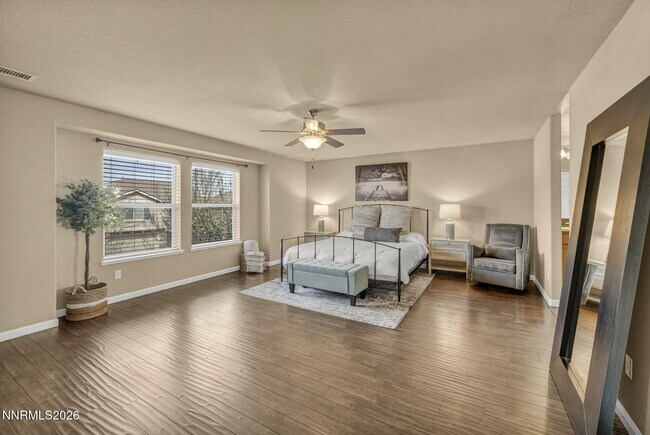 Building Photo - 3680 Coastal St