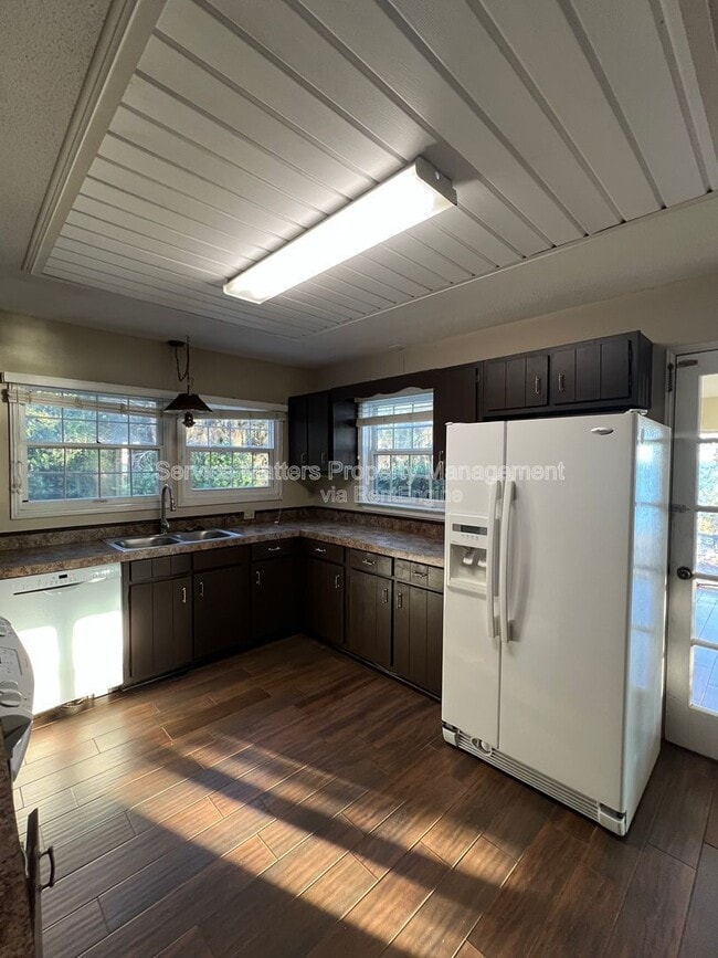 Building Photo - 1708 Briza Del Mar Dr