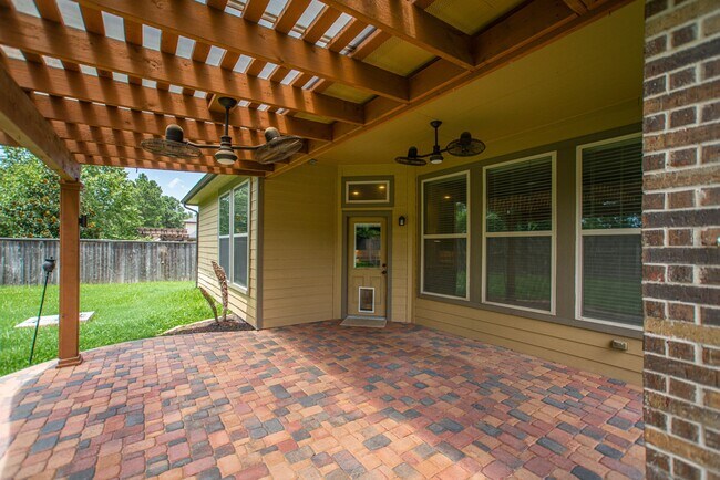 Building Photo - 74 S Sawbridge Cir