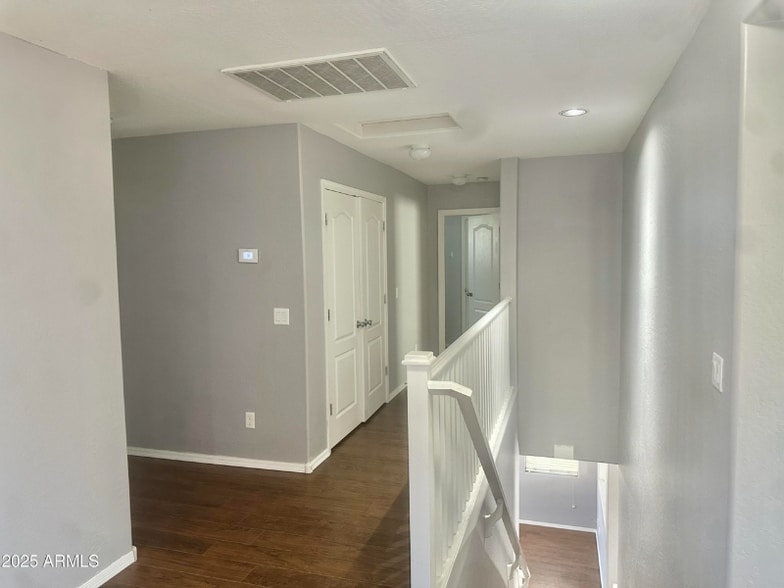 Building Photo - 3437 E Harwell Rd