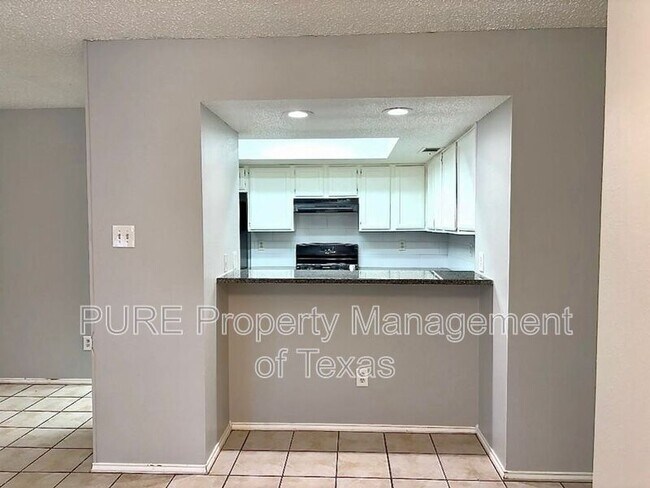 Building Photo - 7809 Topawa Cove