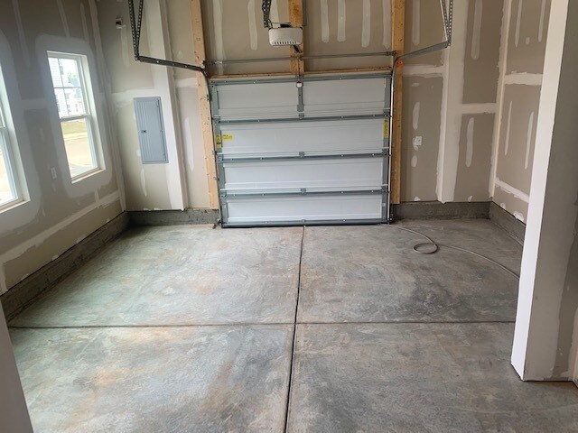 Building Photo - 656 Gimari Dr
