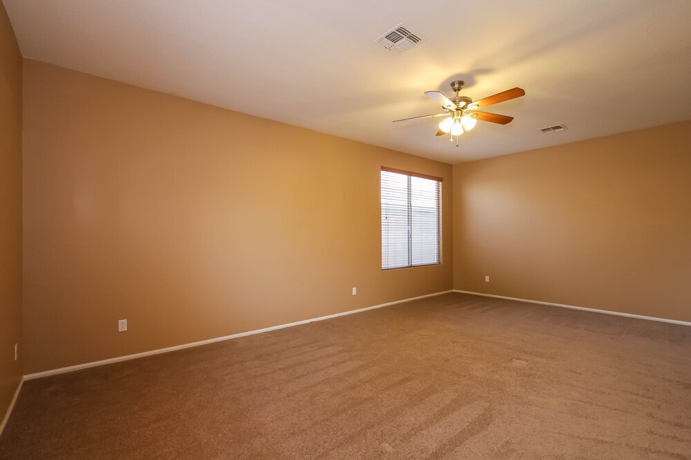 Building Photo - 10574 W Salter Dr