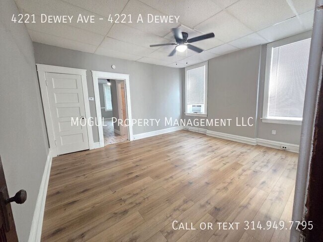 Building Photo - 4221 Dewey Ave