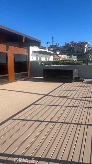 Building Photo - 2314 Plaza a La Playa