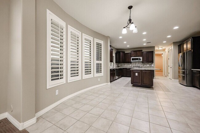 Building Photo - COMING SOON! Great Location!Stunning 6-bedroom Plus 7, 4.5-bathroom home located in Chandler