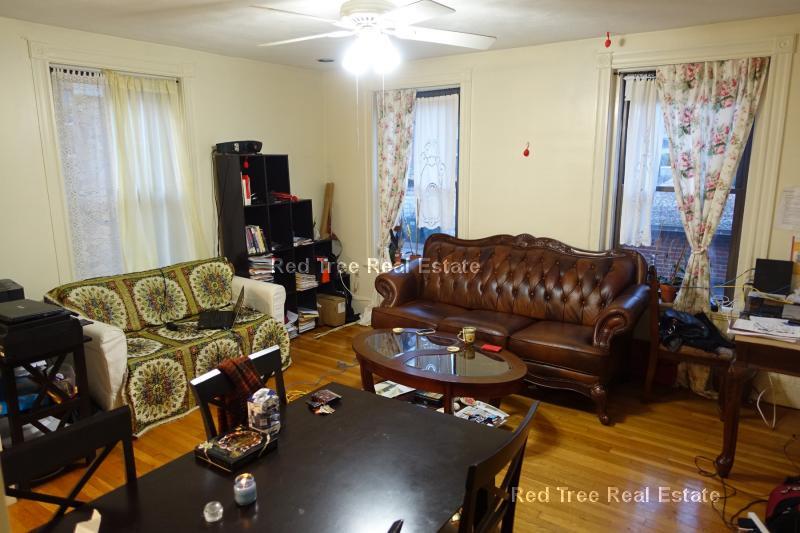 Building Photo - 12 Dean Rd