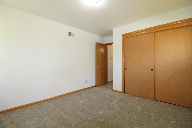 Building Photo - 3832 Wyoming Way