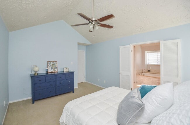 Building Photo - Echo Ridge, Sugar Land, TX 77478 - 3 BR 2 BA single-family home