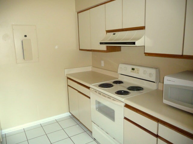 Building Photo - 200 Finley Forest Dr