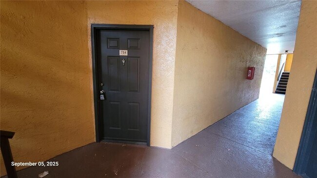 Building Photo - 5785 Gatlin Ave