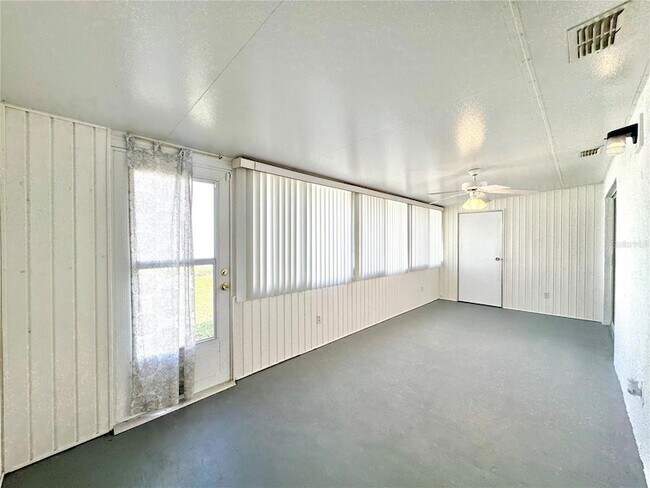 Building Photo - 398 Winter Ridge Blvd
