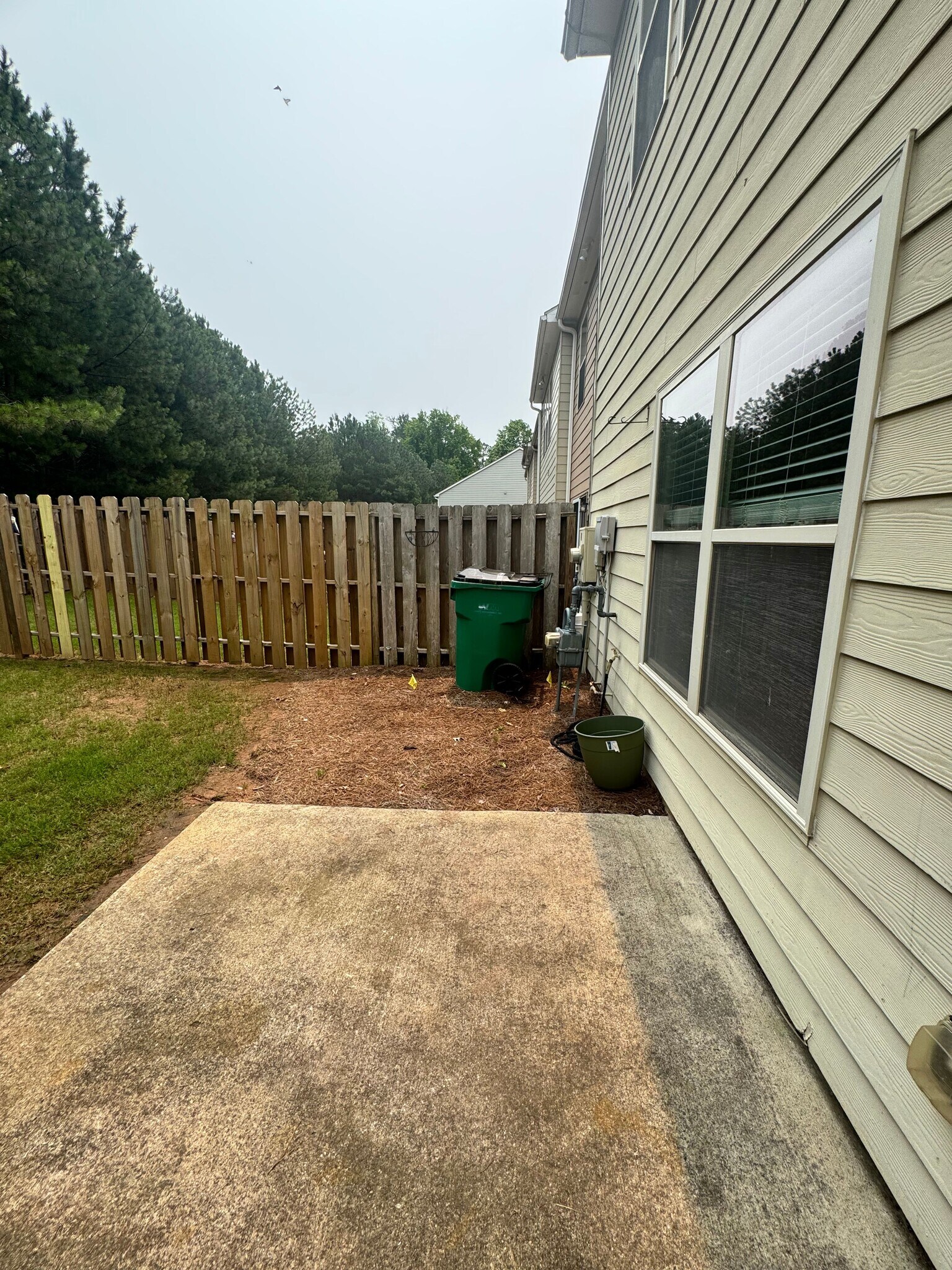 Building Photo - 6215 Elmshorn Way