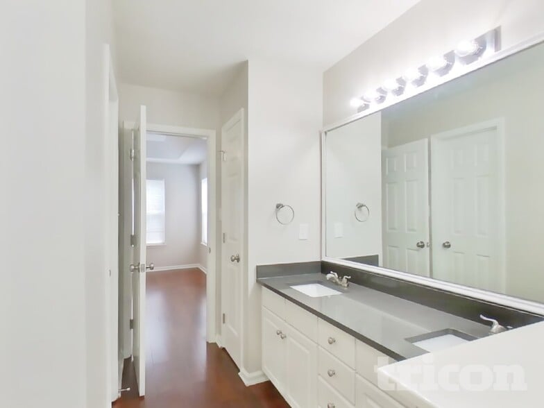 Building Photo - 9226 Stone Abbey Pl