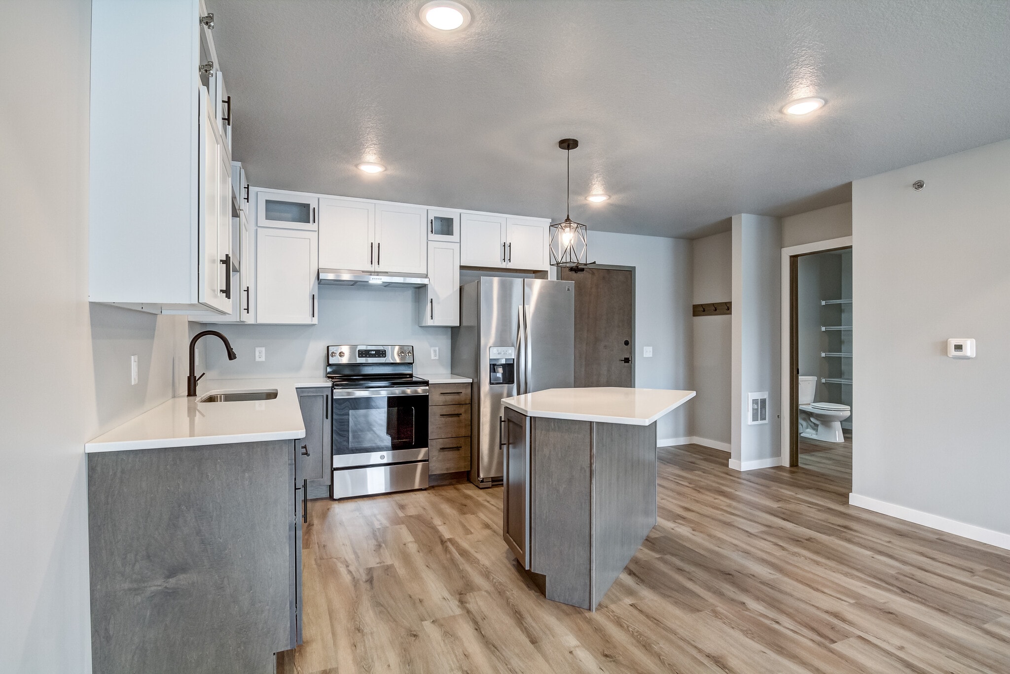 Building Photo - 4223 Jeffers Rd