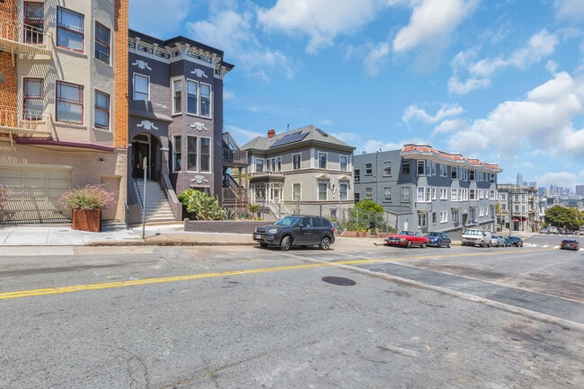 Building Photo - 1720 Golden Gate