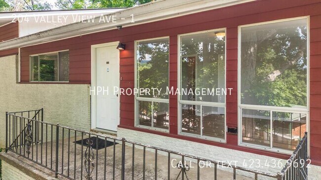Building Photo - 204 Valley View Ave