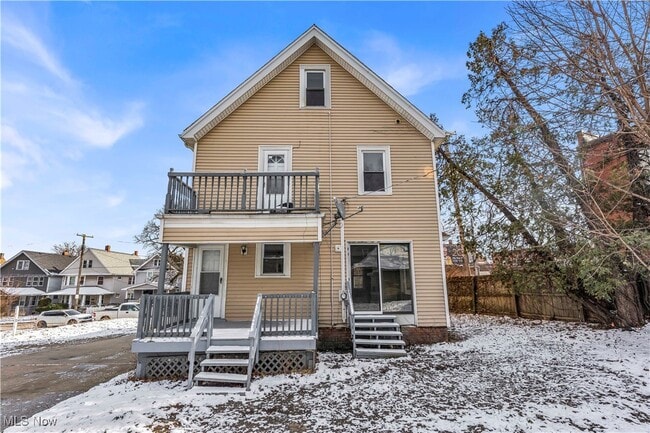 Building Photo - 3138 W 101st St