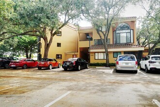 Building Photo - 15405 N Miami Lakeway