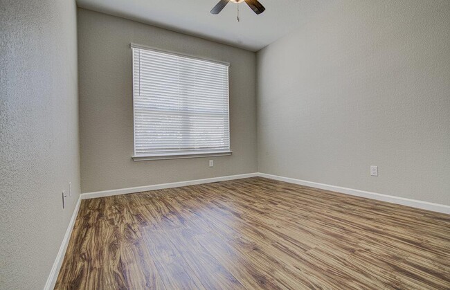 Building Photo - 104 Kyndals Meadow Cove