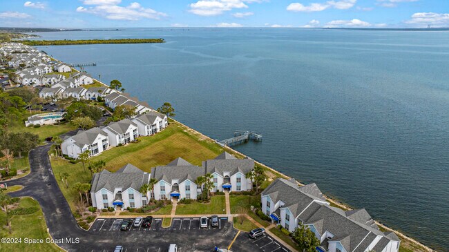 Building Photo - 7030 U.S. Rte 1