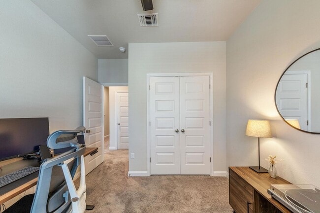 Building Photo - 7812 Moody Bend