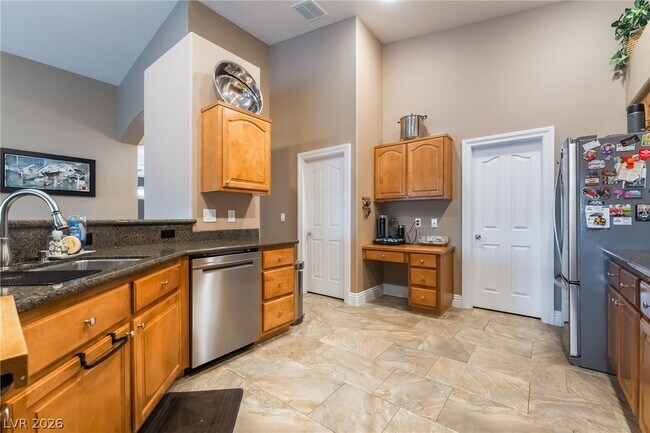 Building Photo - 5581 Exotic Rosette Ave