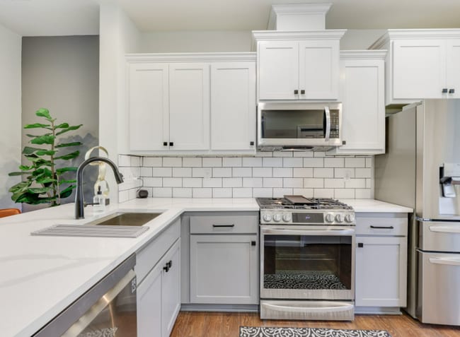 Building Photo - Immaculate 2-Bedroom Townhome in Tanasbourne with Smart Upgrades & High-End Finishes!