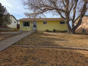 Building Photo - 107 Stout Ave