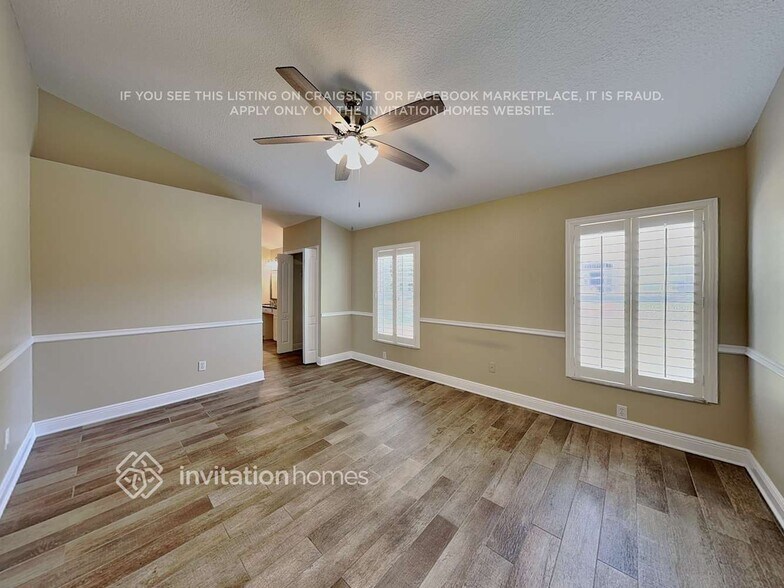 Building Photo - 3169 Floral Way E