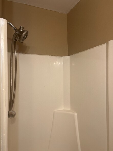 Building Photo - 6125 Bushmills St