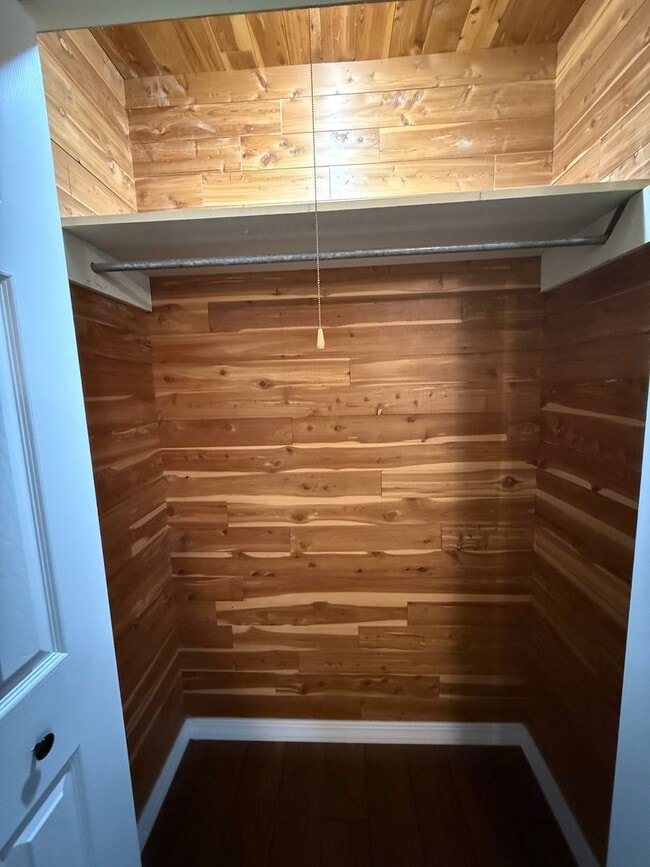 Building Photo - Cozy 3 BDR Home Located in the Sandia Scho...